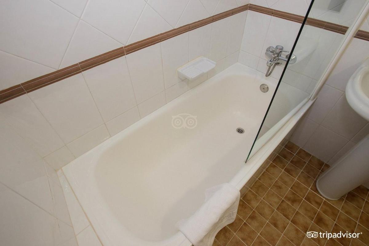 אלבולוטה Hotel Villa Blanca מראה חיצוני תמונה