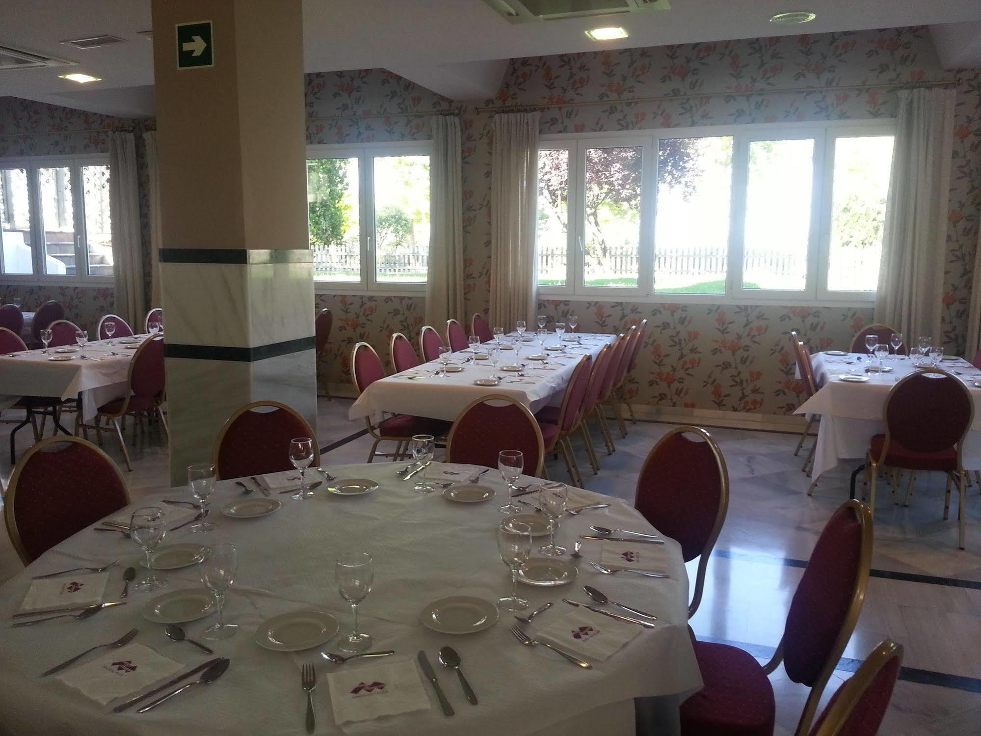 אלבולוטה Hotel Villa Blanca מראה חיצוני תמונה